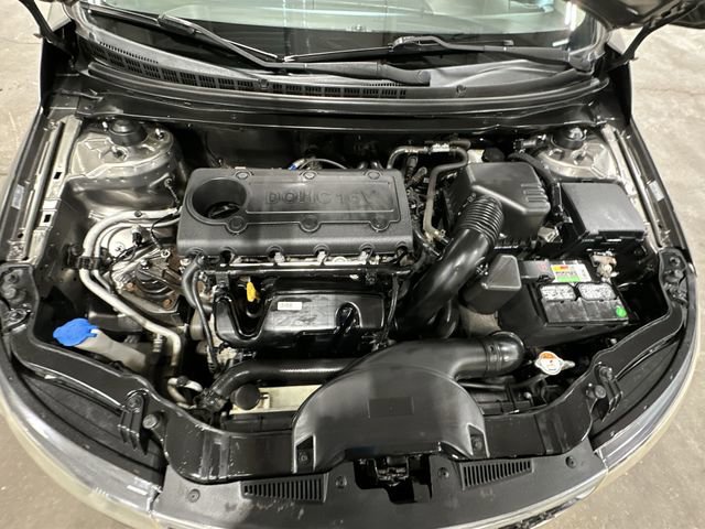 Used 2012 Kia Forte EX w/ Fuel Economy Pkg FWD image 21