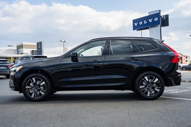 New 2026 Volvo XC60 B5 Plus w/ Protection Package Premier image 4