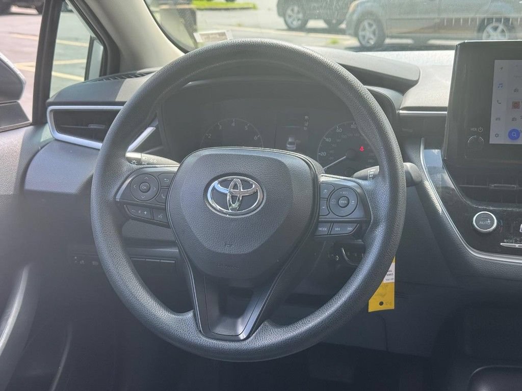 Used 2024 Toyota Corolla LE FWD image 17