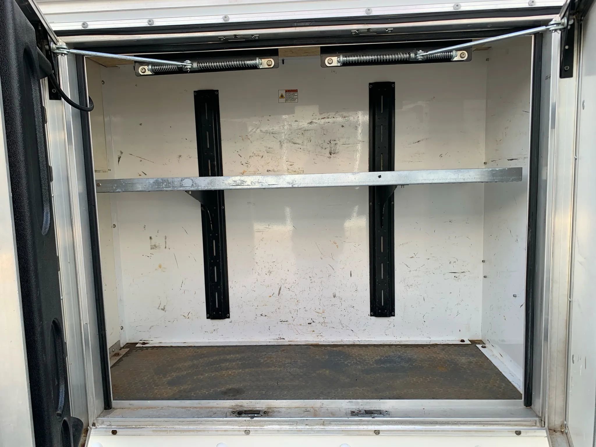 Used 2019 Ford E-450 and Econoline 450 Super Duty w/ Power Windows & Locks Group image 24