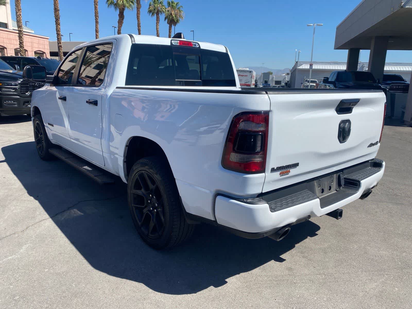 Used 2024 RAM 1500 Laramie AWD/4WD image 8