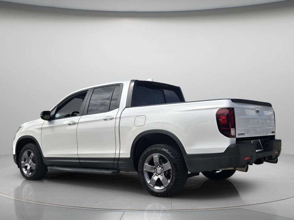 Certified 2024 Honda Ridgeline TrailSport image 8