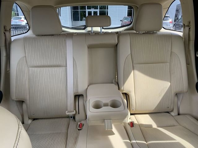 Used 2015 Toyota Highlander Plus image 28