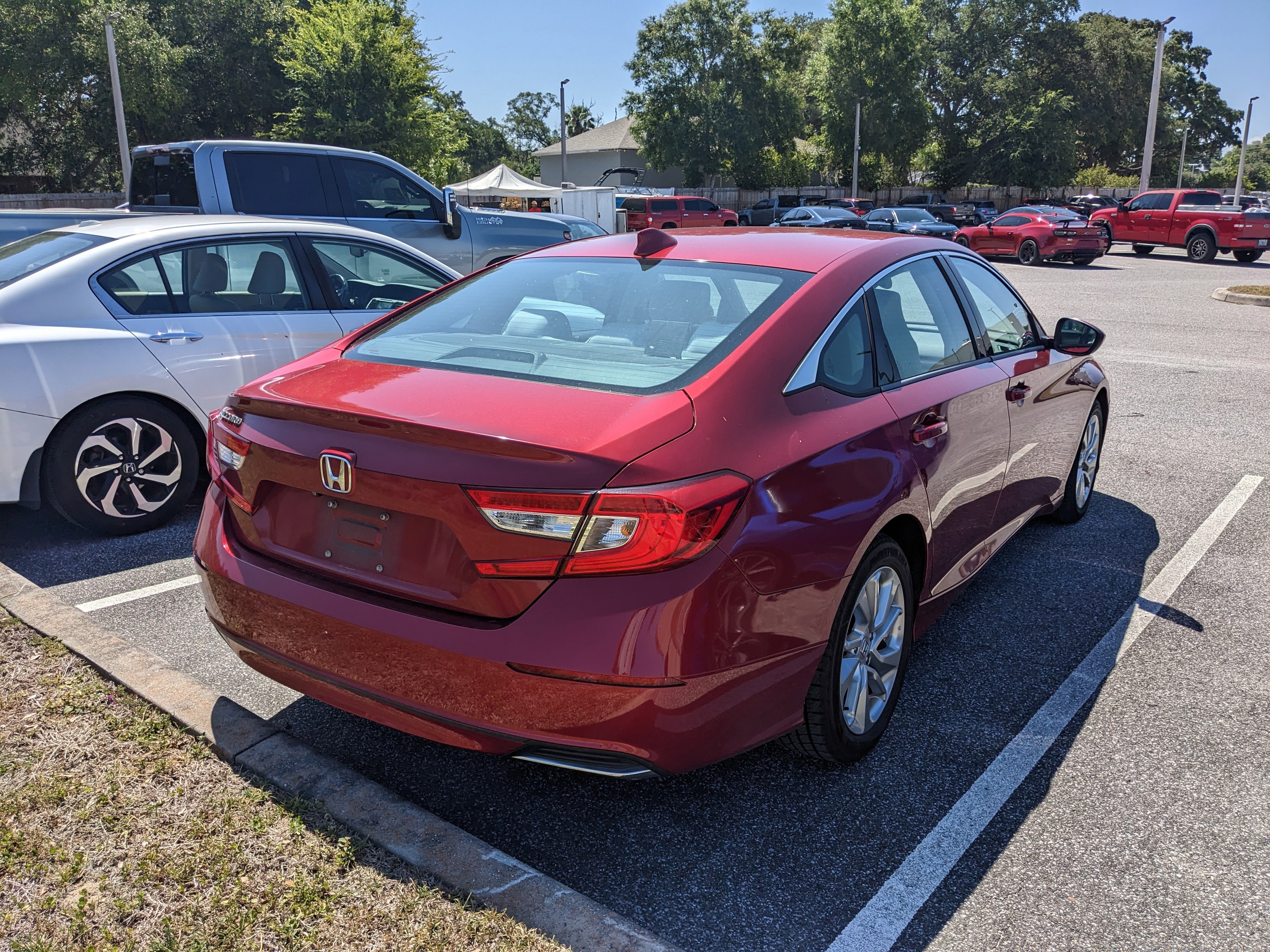 Used 2018 Honda Accord LX image 18