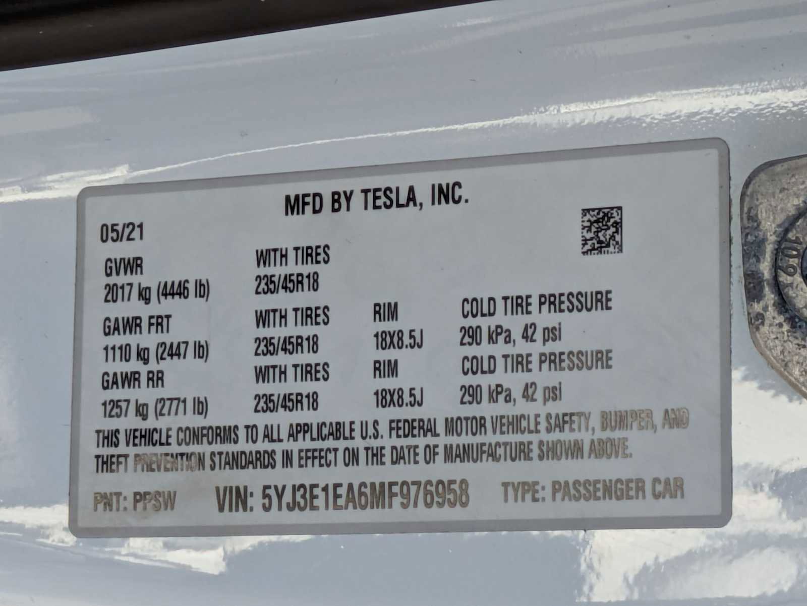 Used 2021 Tesla Model 3 Standard Range Plus image 31