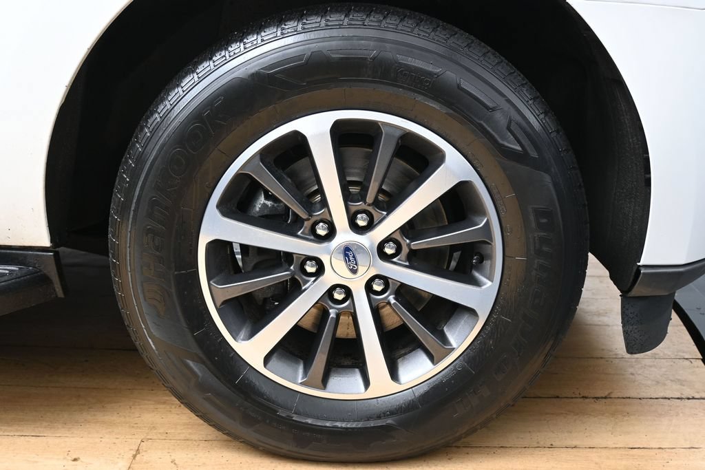 Used 2021 Ford Expedition XL AWD/4WD image 14