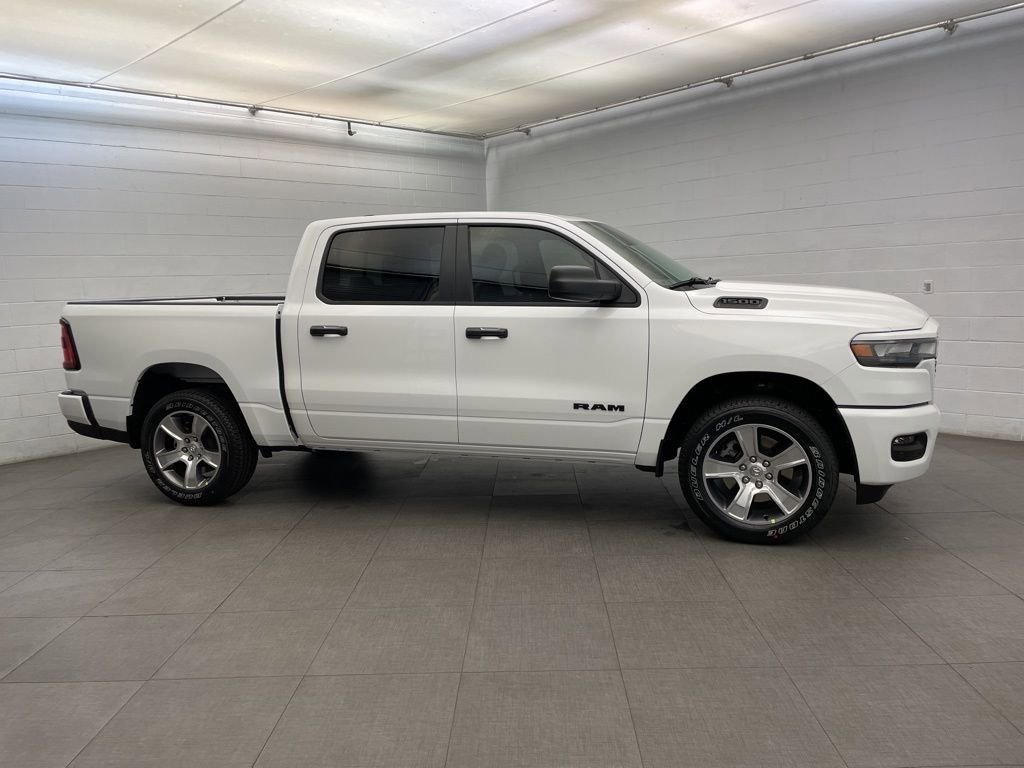 New 2026 RAM 1500 Express image 2