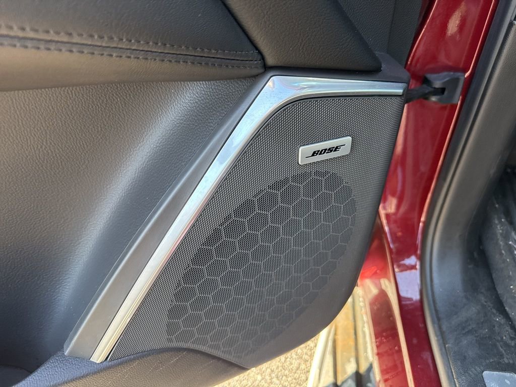 Used 2020 Cadillac Escalade Luxury w/ Escalade Sport Edition image 9