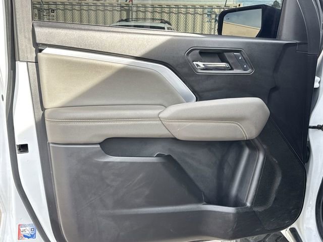 Used 2024 Chevrolet Colorado ZR2 w/ Safety Package image 22