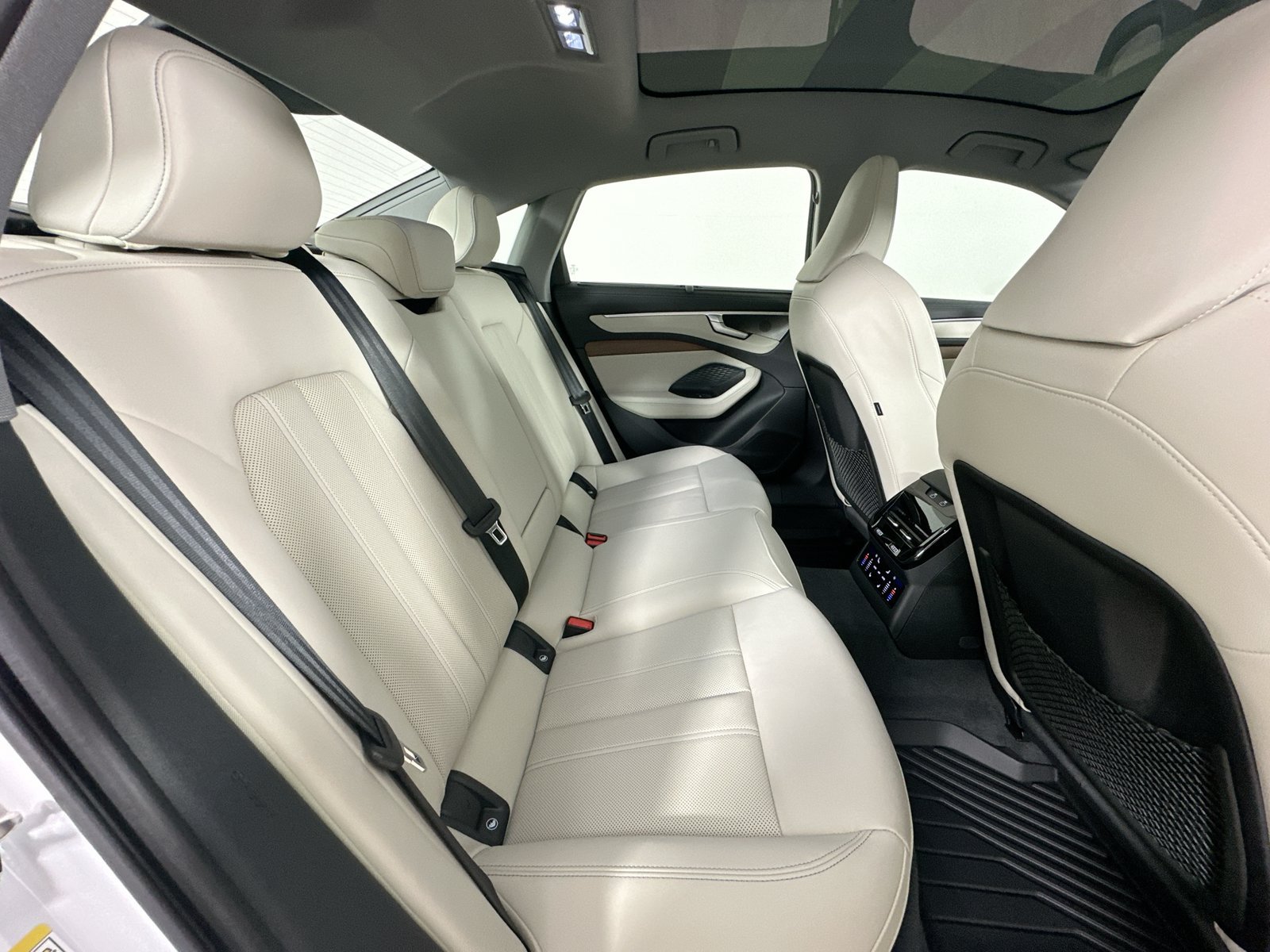 New 2026 Audi A6 Premium Plus AWD/4WD image 42