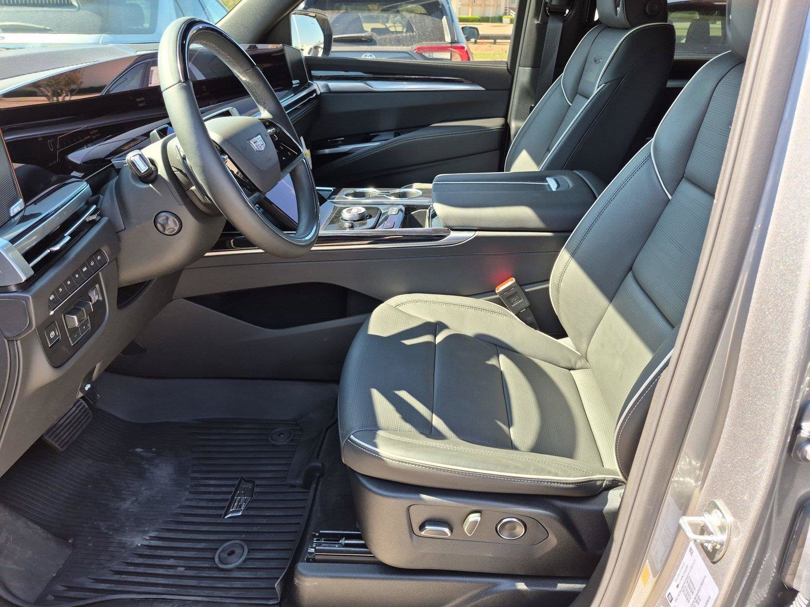 New 2026 Cadillac Escalade Sport w/ Touring Package AWD/4WD image 11