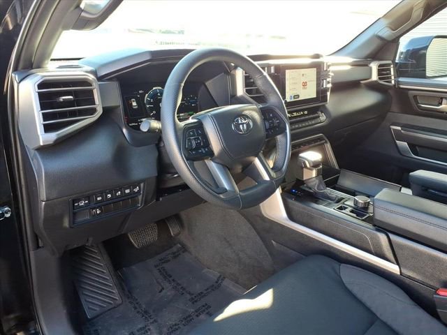 Used 2025 Toyota Sequoia SR5 image 11