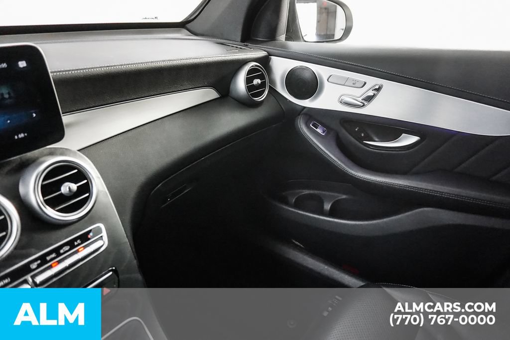 Used 2022 Mercedes-Benz GLC 300 4MATIC Coupe image 42