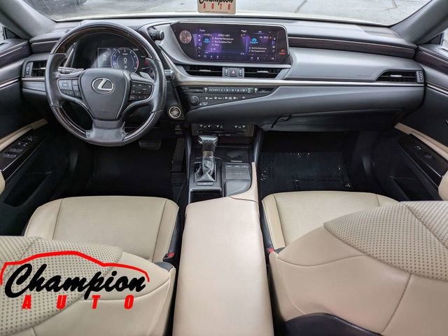 Used 2019 Lexus ES 350 F Sport w/ Premium Package image 17