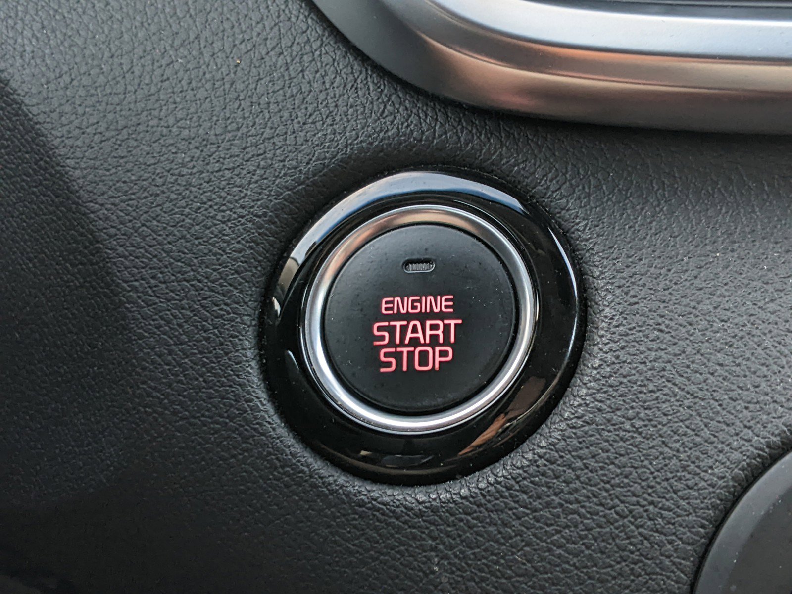 Used 2017 Kia Sorento SX image 31