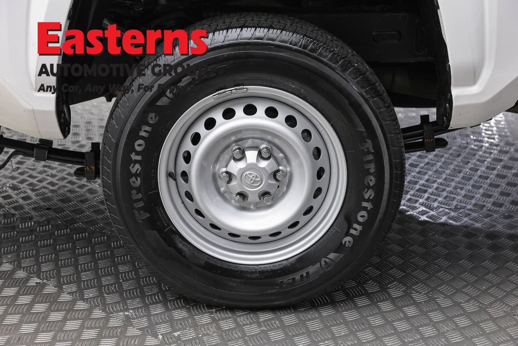 Used 2024 Toyota Tacoma SR RWD image 10
