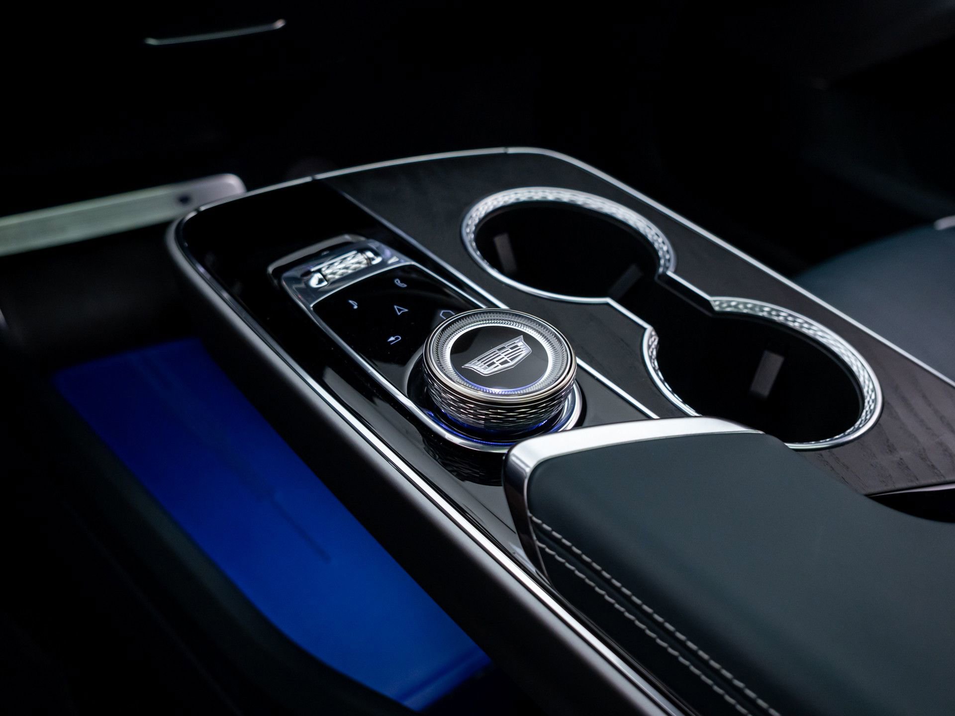 Certified 2025 Cadillac Lyriq Sport w/ Nappa Leather Package image 14