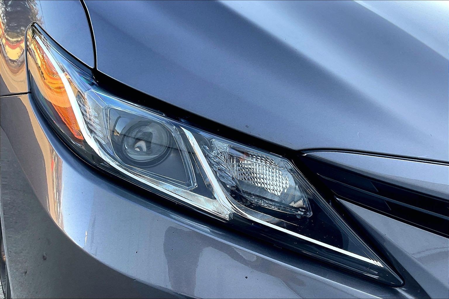 Used 2022 Toyota Camry LE FWD image 32