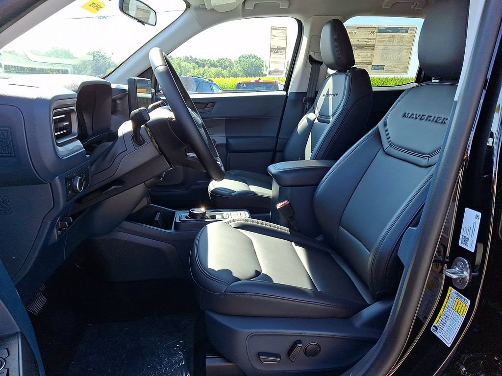 New 2026 Ford Maverick Lariat w/ Black Appearance Package AWD/4WD image 9