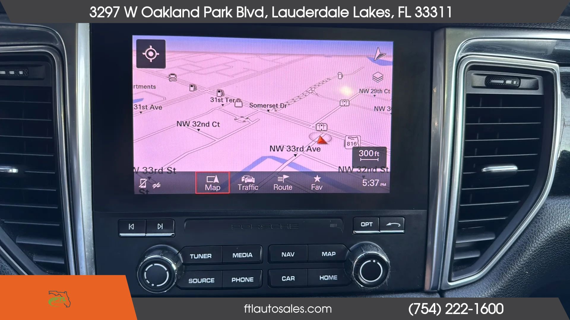Used 2017 Porsche Macan S AWD/4WD image 57