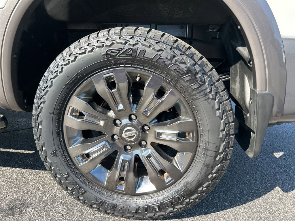 Used 2017 Nissan Titan Platinum Reserve image 42