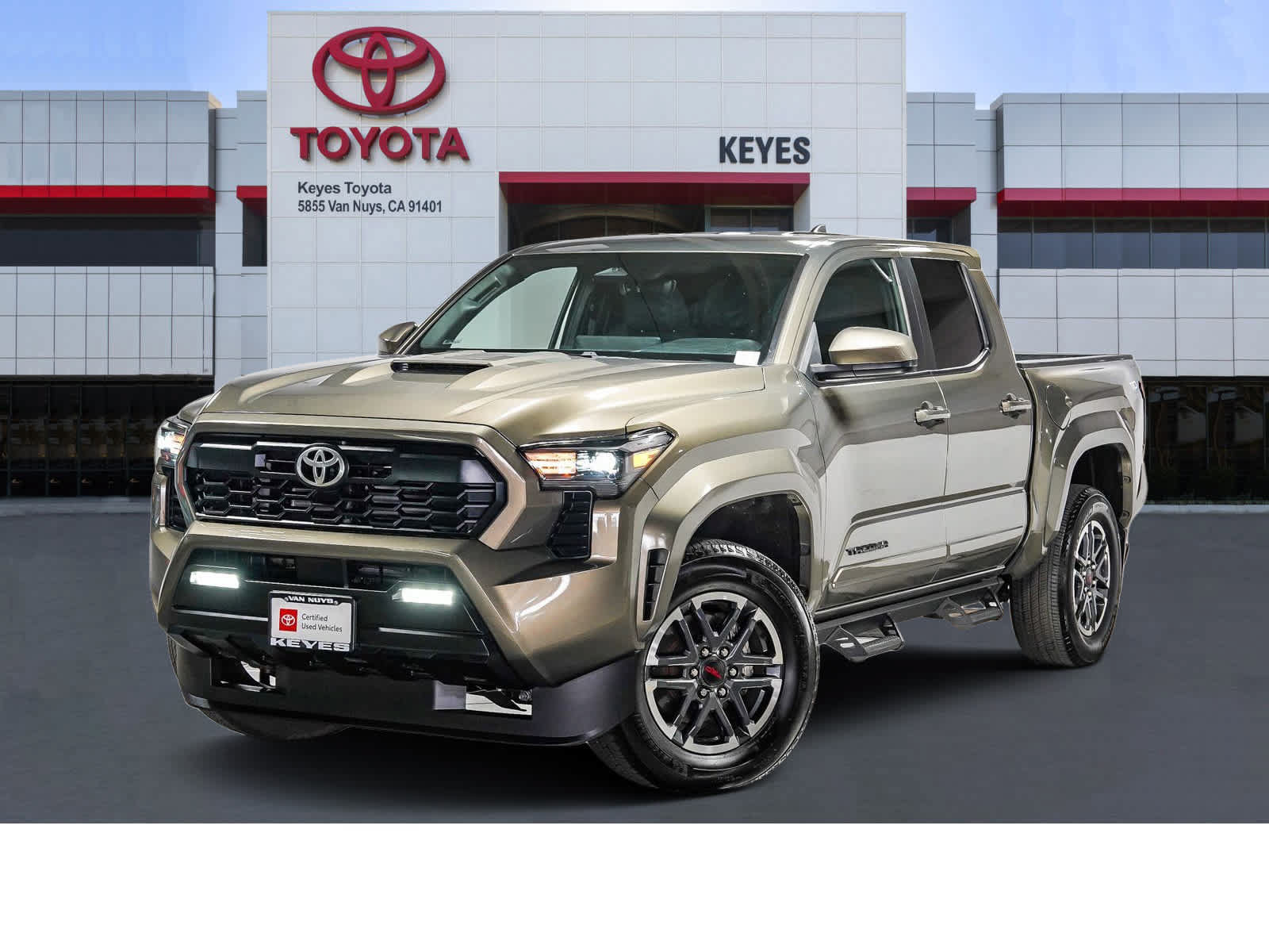 Certified 2024 Toyota Tacoma TRD Sport AWD/4WD image 1