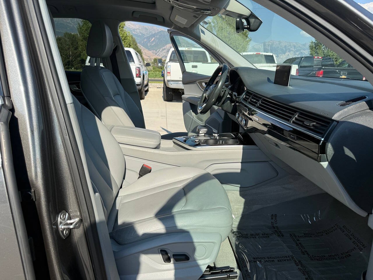Used 2019 Audi Q7 3.0T Premium Plus w/ Premium Plus Package AWD/4WD image 26