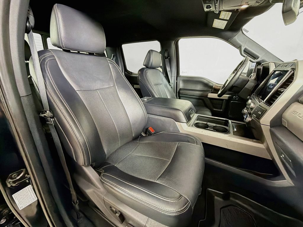 Used 2022 Ford F250 Lariat w/ Lariat Ultimate Package AWD/4WD image 24