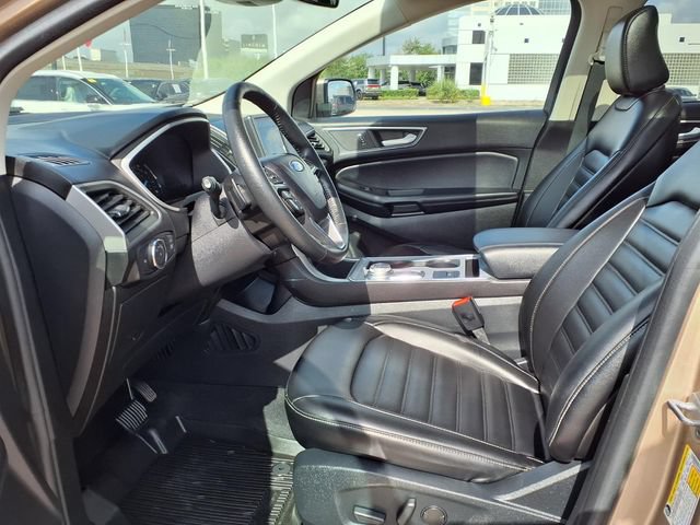Used 2021 Ford Edge SEL w/ Convenience Package AWD/4WD image 4