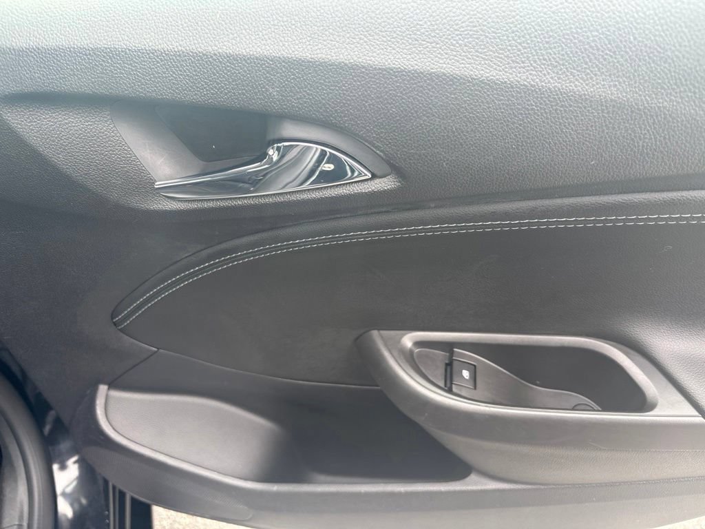 Used 2016 Chevrolet Cruze Premier FWD image 25