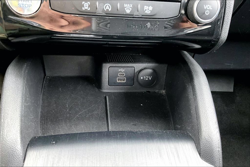 Certified 2024 Ford Escape Active w/ Tech Pack #1 image 31