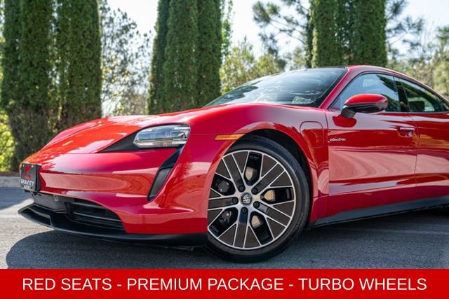 Used 2024 Porsche Taycan image 3