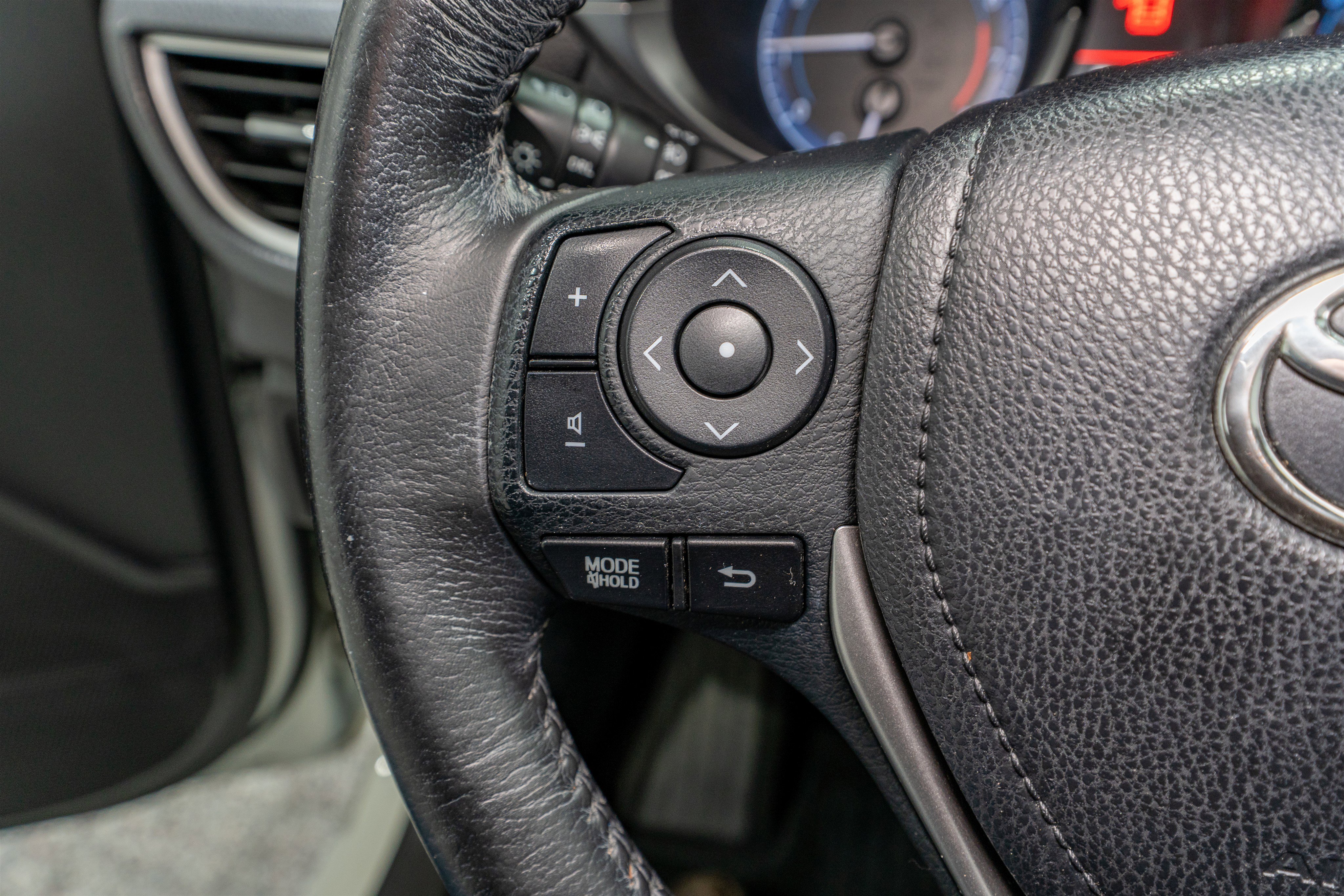 Used 2015 Toyota Corolla S image 23