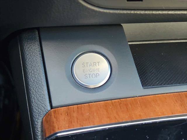 Used 2023 Audi Q5 2.0T Premium AWD/4WD image 24