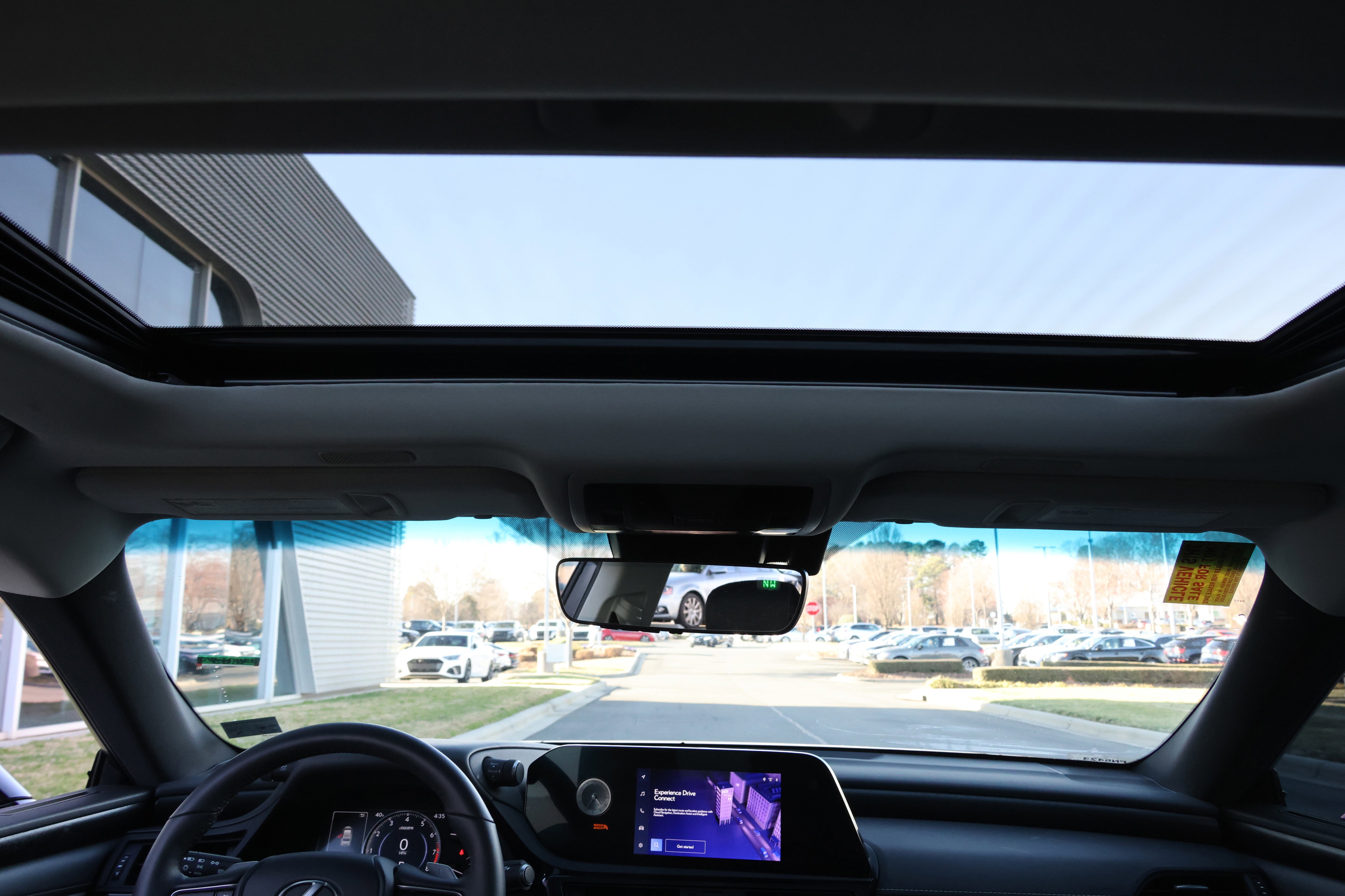 Used 2024 Lexus ES 350 350 w/ Premium Package image 30