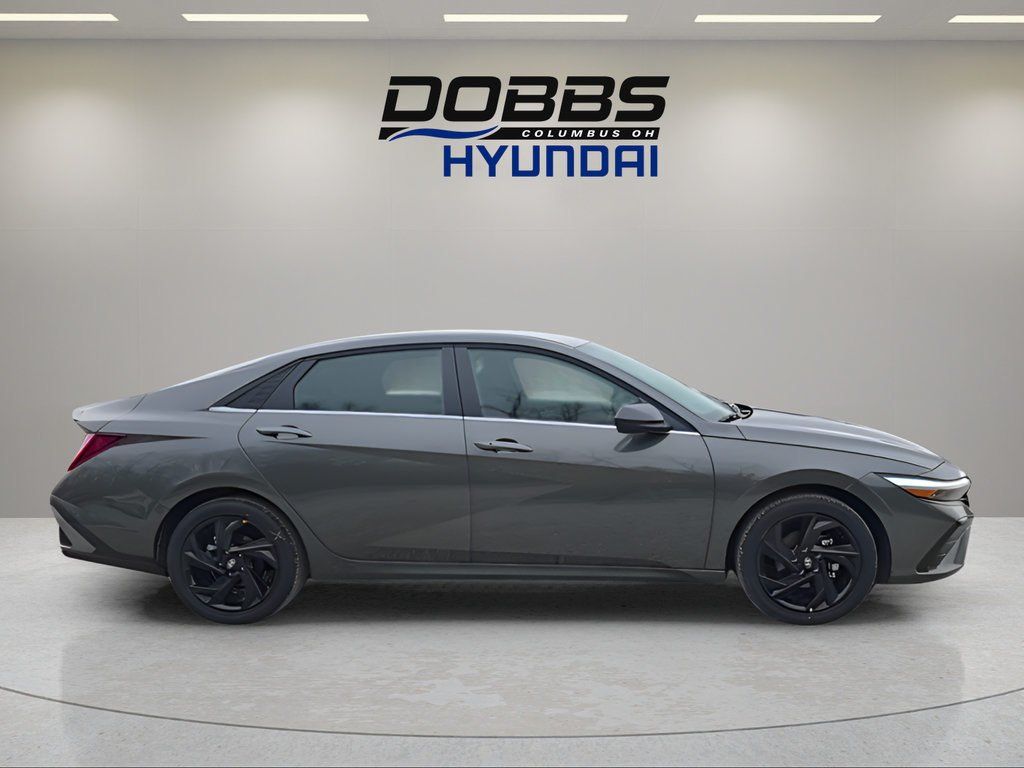 New 2026 Hyundai Elantra SEL Sport Premium w/ Cargo Package FWD image 6