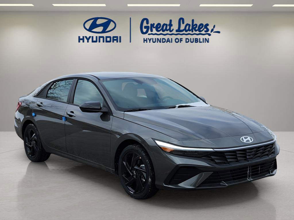New 2026 Hyundai Elantra Sport image 7
