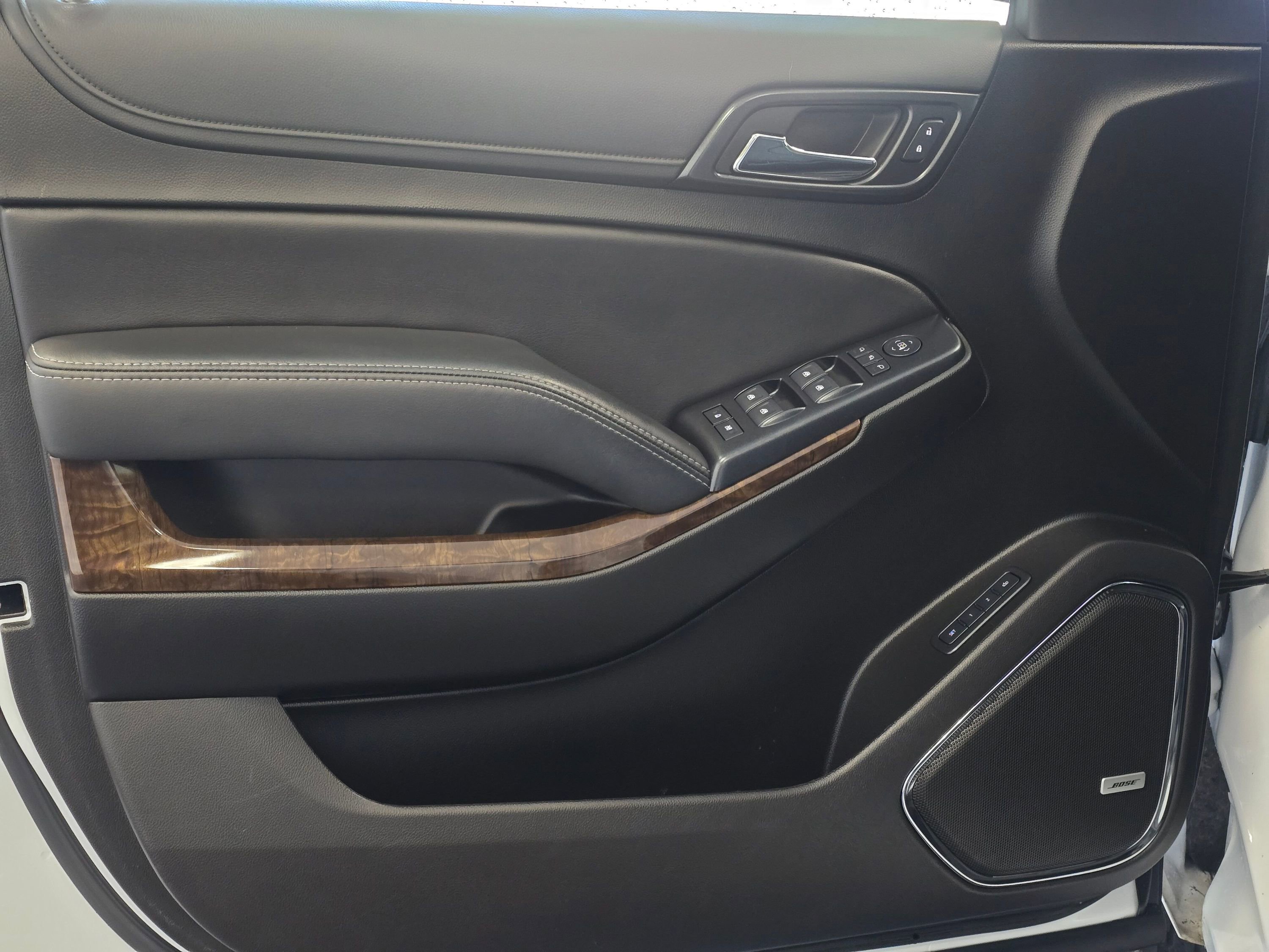 Used 2019 Chevrolet Tahoe LT image 39