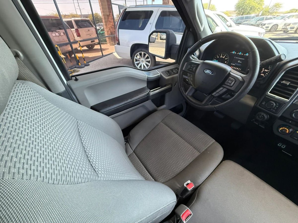 Used 2016 Ford F150 XLT w/ Equipment Group 302A Luxury AWD/4WD image 44