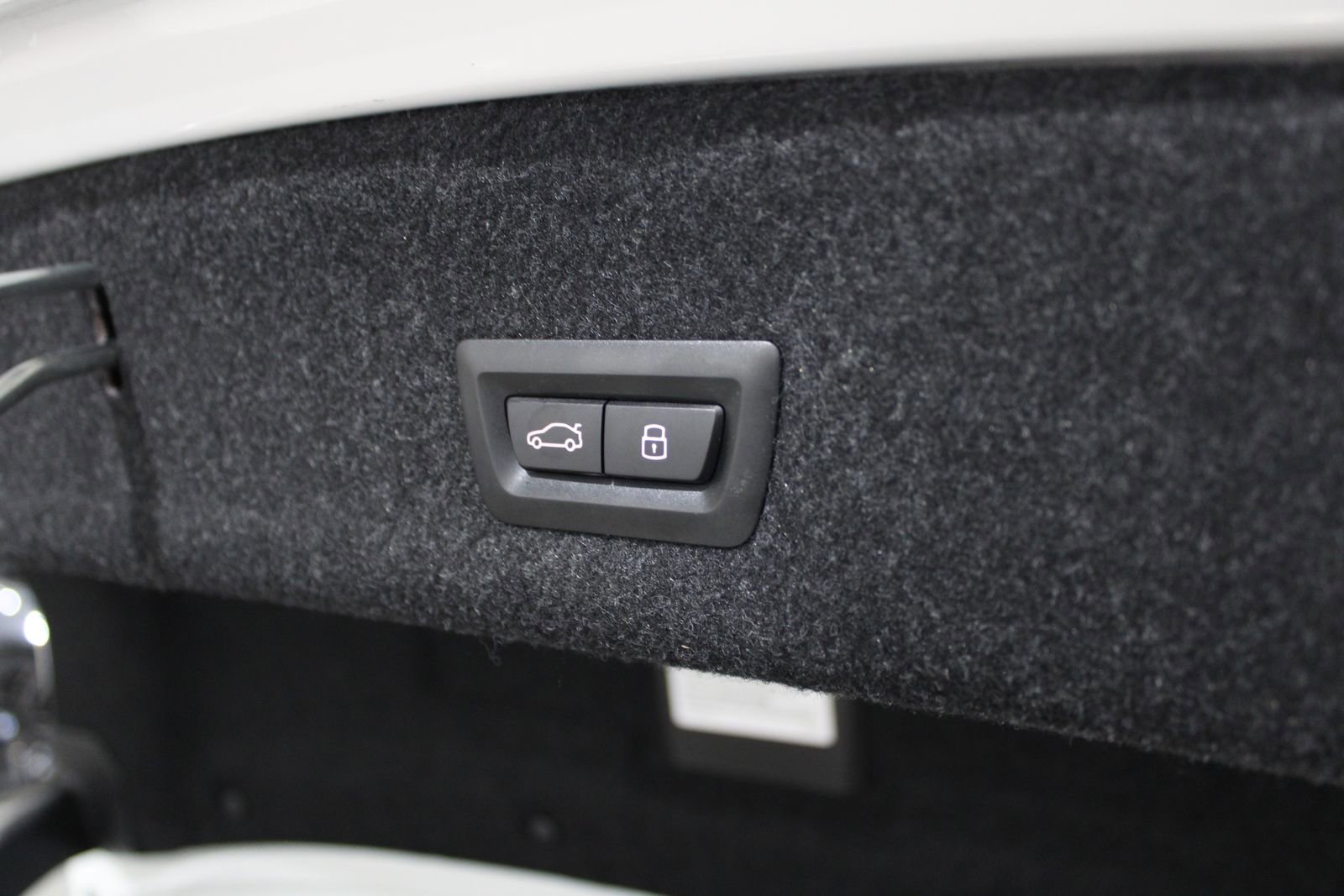 Used 2024 BMW M3 w/ Executive Package image 46