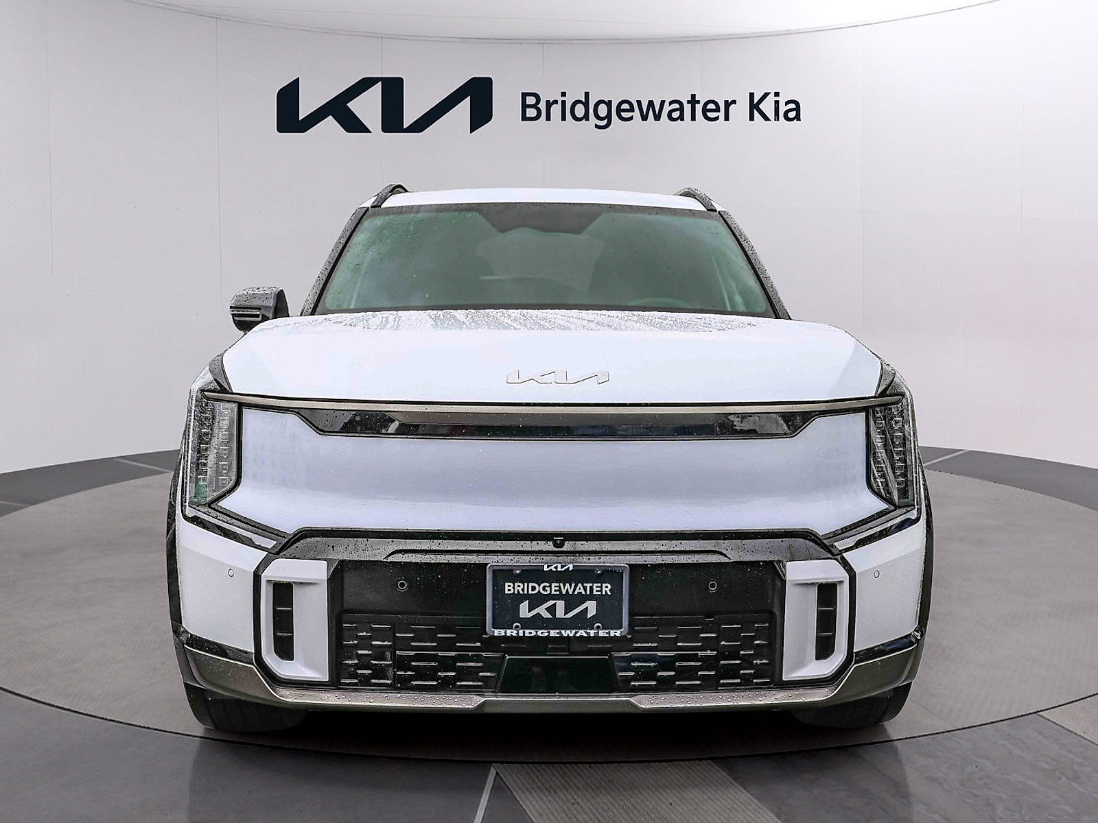 Certified 2026 Kia EV9 GT-Line AWD/4WD image 2