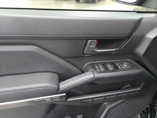 New 2026 Toyota 4Runner TRD Off-Road AWD/4WD image 21