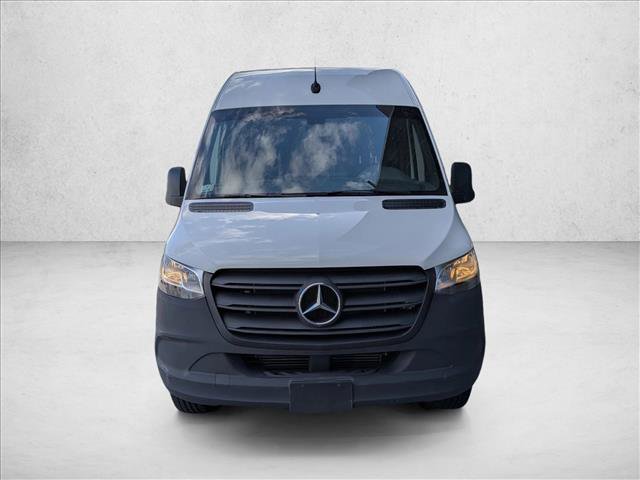 Used 2023 Mercedes-Benz Sprinter 1500 image 2