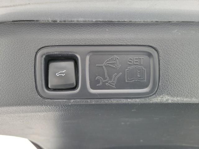 Used 2023 Lincoln Navigator Reserve AWD/4WD image 32