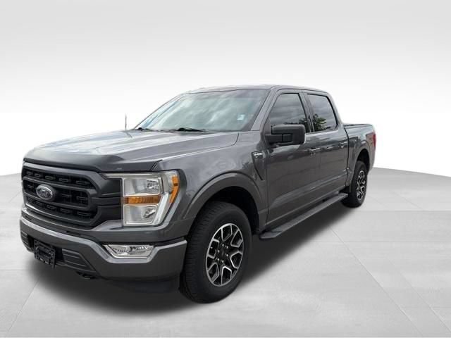 Certified 2021 Ford F150 XLT w/ Equipment Group 301A Mid AWD/4WD image 4