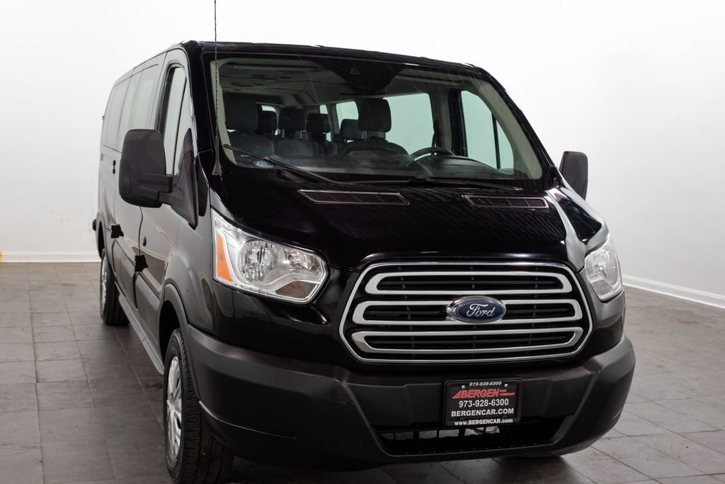 Used 2019 Ford Transit 350 XLT RWD image 1