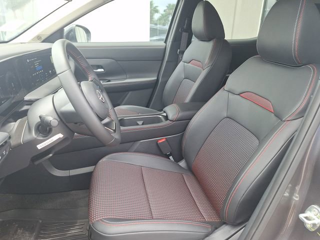 New 2026 Nissan Kicks SR FWD image 9