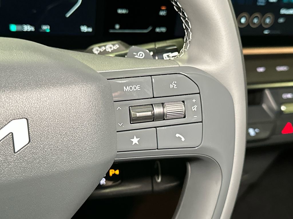 New 2026 Kia EV9 Land image 23