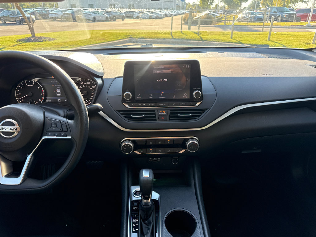 Used 2020 Nissan Altima 2.5 S FWD image 18