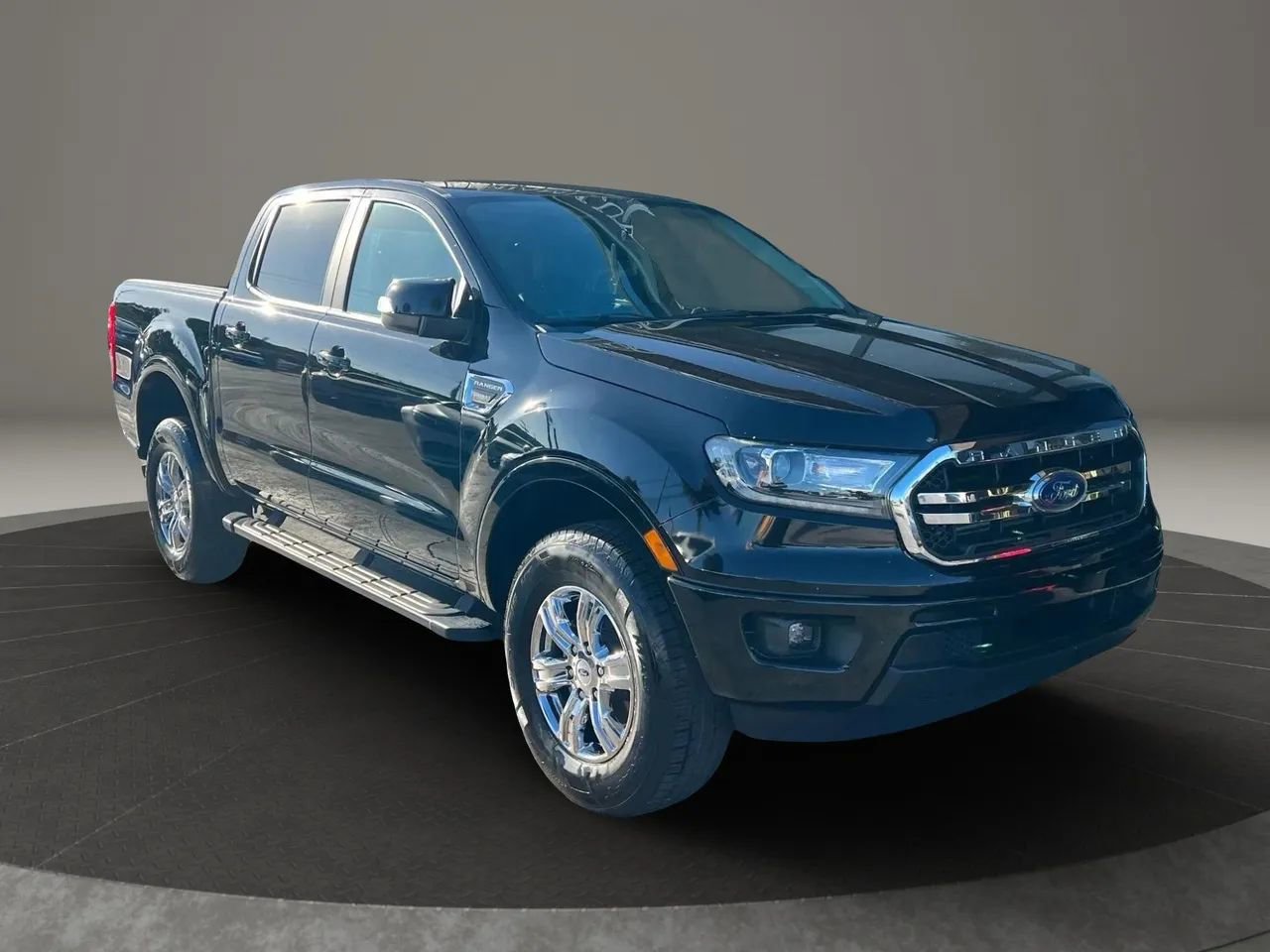 Used 2021 Ford Ranger Lariat RWD image 4